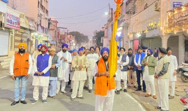 358 वा पावन प्रकाश पर्व की पूर्व संध्या पर गुरुद्वारा श्री दुःख निवारण साहिब जी से संध्या फेरी निकाली