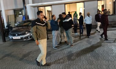 रात्रि 10 बजे बाद निर्धारित  डेसीबल से अधिक साउंड पर ध्वनि विस्तारक यंत्र होंगे जप्त,  मैरिज गार्डन बैंकेट हॉल होटल पर संचालकों पर होगी कार्रवाई ,परीक्षाओं के दृष्टिगत तेज साउंड पर प्रशासन हुआ सख्त , दी चेतावनी 