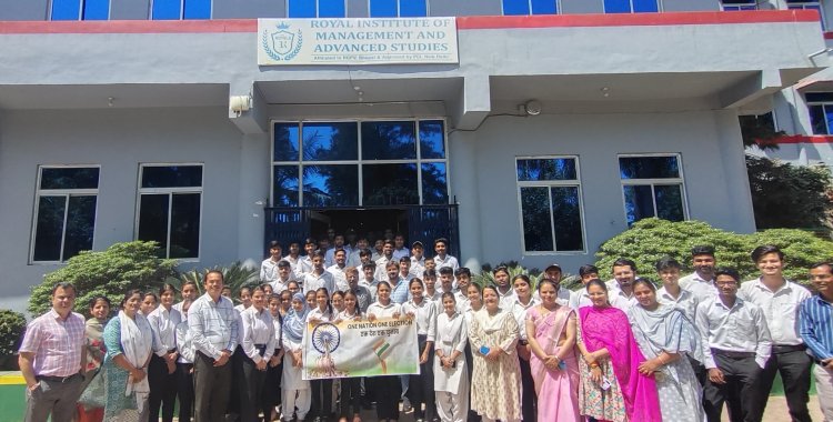 राॅयल काॅलेज में ‘‘एक राष्ट्र, एक चुनाव’’ के समर्थन में प्रस्ताव प्रस्तुत
