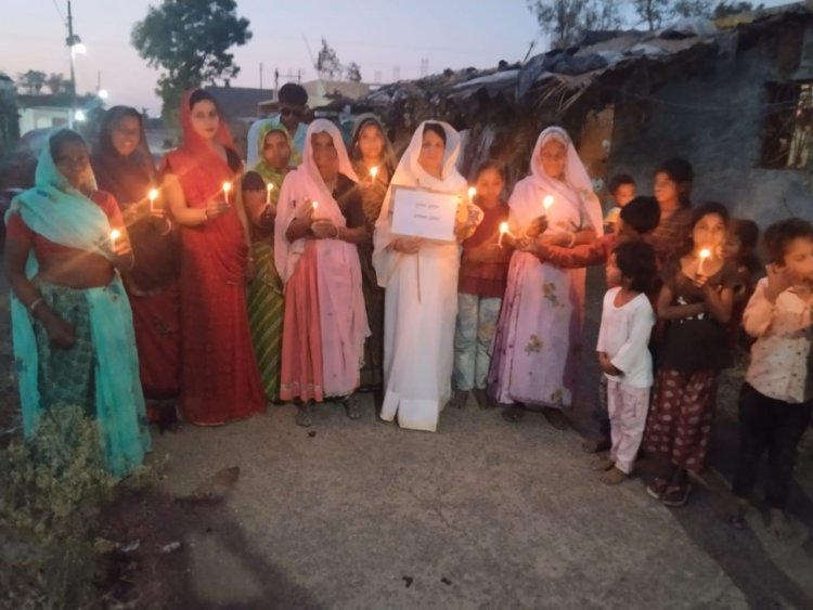 महिला कांग्रेस कमेटी ने मोमबत्ती जलाकर दो दी पहलगाम के शहीदों को श्रद्धांजलि, उधर पिपलौदा ब्लॉक किसान कांग्रेस ने जलाया आतंकवाद का पुतला, लगाए पाकिस्तान मुर्दाबाद के नारे