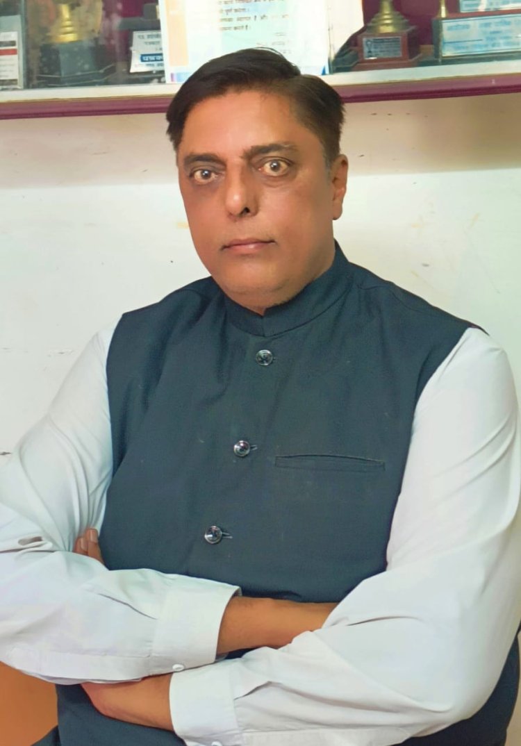 आगामी रतलाम जिला अभिभाषक संघ चुनाव में अध्यक्ष पद पर राकेश शर्मा प्रबल दावेदार