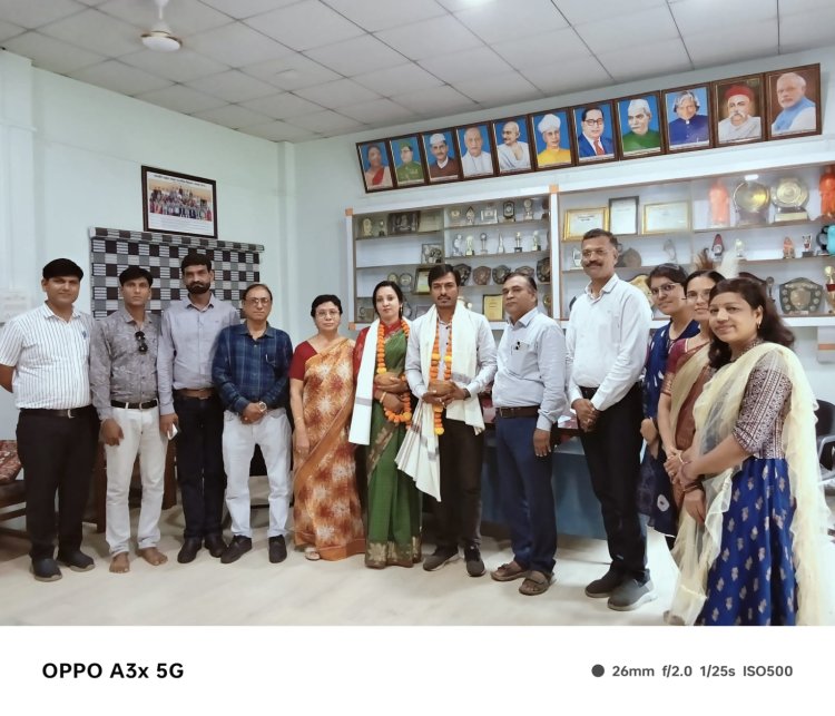 राज्य स्तरीय शैक्षिक संगोष्ठी के लिए महेंद्र प्रताप सिंह चंद्रावत और अर्चना टॉक का हुआ चयन