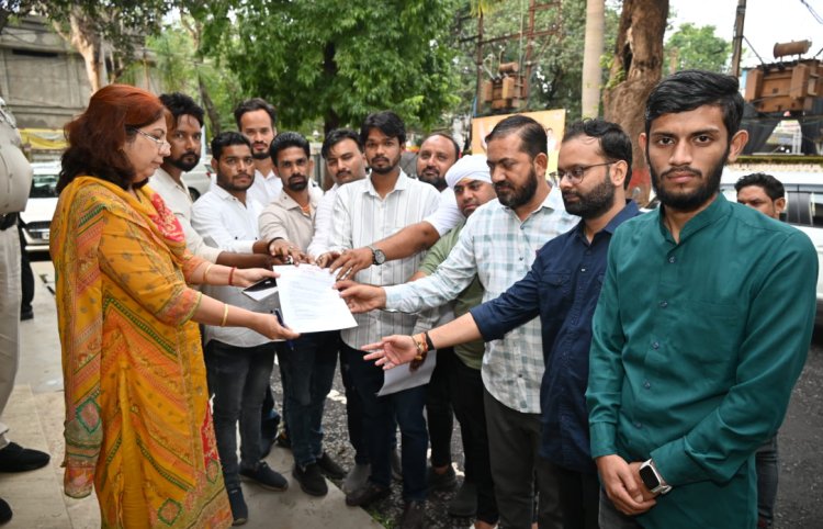 मेडिकल अस्पताल की सफ़ाई एजेंसी पर कार्यवाही केवल खानापूर्ति, मरीज़ों के पैर चूहों द्वारा कुतरे जाने की घटना अधीक्षक की व्यवस्थागत विफलता