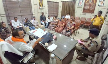 दीपोत्सव पर्व के मौके यातायात व्यवस्था होगी सुगम, 13 स्थानों पर होगी निःशुल्क पार्किंग, महापौर प्रहलाद पटेल ने यातायात एवं परिवहन समिति की बैठक