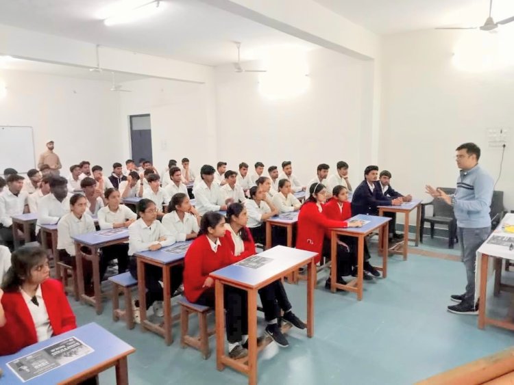 राॅयल काॅलेज में जिओ द्वारा गूगल जेमिनी एआई 3 माॅडल पर विद्यार्थियों ने सीखे मल्टिमाॅडल इंटेलिजेंस, डिजाइनिंग एवं बग्स को ठीक करने की तकनीक