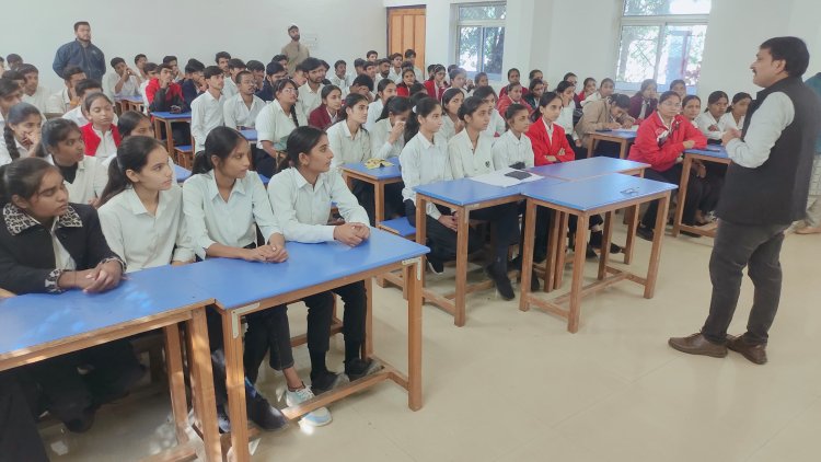 महिला बाल विकास विभाग ने रॉयल कॉलेज के विद्यार्थियों को बाल विवाह मुक्त भारत अभियान से जुड़ी जानकारी बताई,  उन्मुखीकरण व सह प्रशिक्षण भी दिया