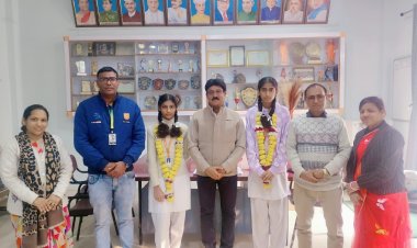 हुनर के दम पर शंघाई (चीन) तक पहुंचेगी रतलाम की बेटियां! कौशल प्रतियोगिता में उत्कृष्ट विद्यालय की छात्राओं ने मारी बाजी