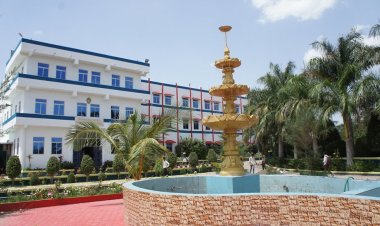 नर्सिंग प्रवेश प्रक्रिया में बड़ा बदलाव : GNM व ANM में अब 12वीं के अंकों से सीधा प्रवेश; रतलाम के रॉयल नर्सिंग कॉलेज में शैक्षणिक उत्कृष्टता के साथ बस, हॉस्टल और 120 बेड अस्पताल की सर्वसुविधा