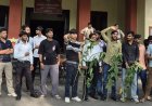 भगवान भरोसे रानी दुर्गावती विश्वविद्यालय! छात्रा के हॉल टिकट पर छपी अशोभनीय शब्दावली, NSUI का जमकर हंगामा, कुलसचिव की अनुपस्थिति में कार्यालय में पौधे सौंपकर जताया रोष
