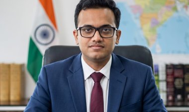 प्रशासनिक अस्थिरता का शिकार रतलाम: 10 महीने में ही कलेक्टर मिशा सिंह की विदाई, अब रतलाम की अजय कटेसरिया को कमान